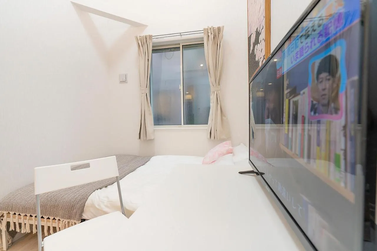 Hanshe Tokyo 2-Story Home 最近の駅から徒歩1分 0*,  Japan