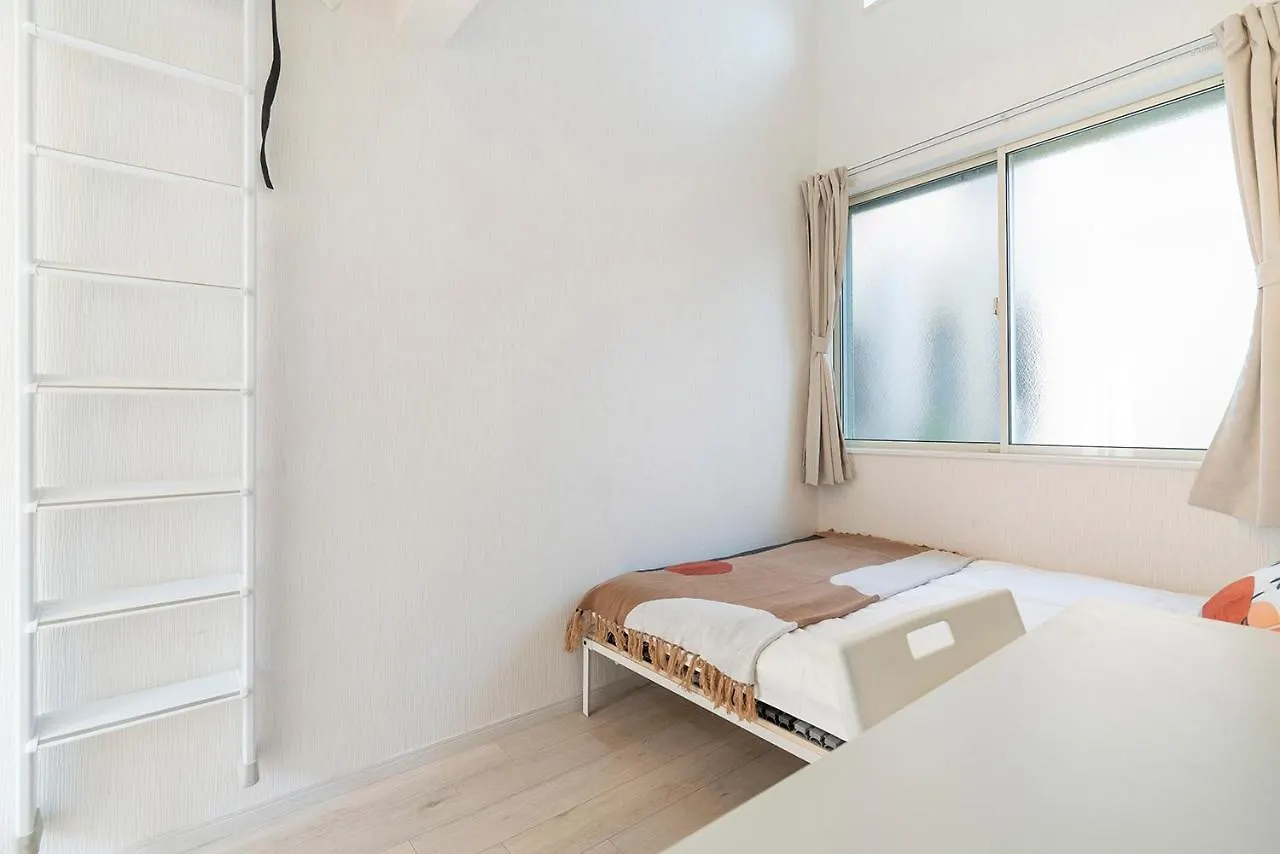 Hanshe Tokyo 2-Story Home 最近の駅から徒歩1分